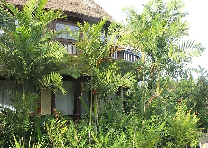 Taman Wana Palasari リゾート 3*